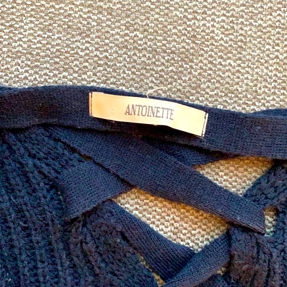 🔥Off the Shoulder sweater with crosses on the back In Navy Blue - Picture 5 of 5